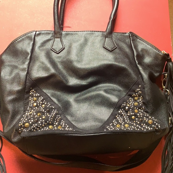 Steve Madden Handbags - Steven Madden purse